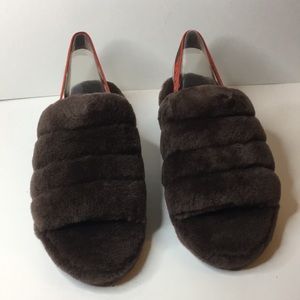 Women’s UGG FLUFF YEAH BURNT CEDAR, size 8, NWB